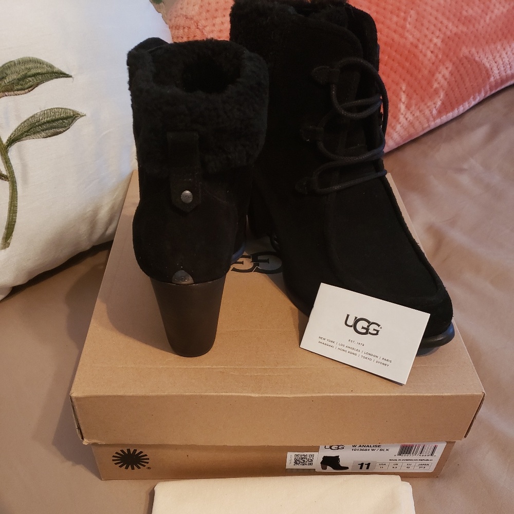UGG Australia Analise Hiker Bootie